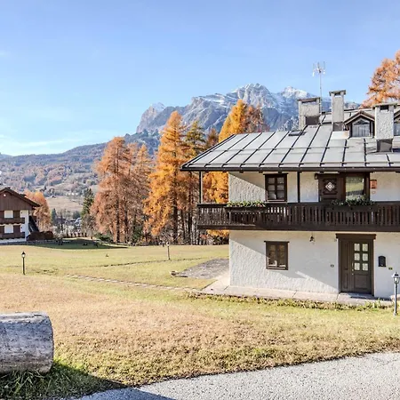 Διαμέρισμα Relax E Panorama A Cortina, Accogliente A Pecol *